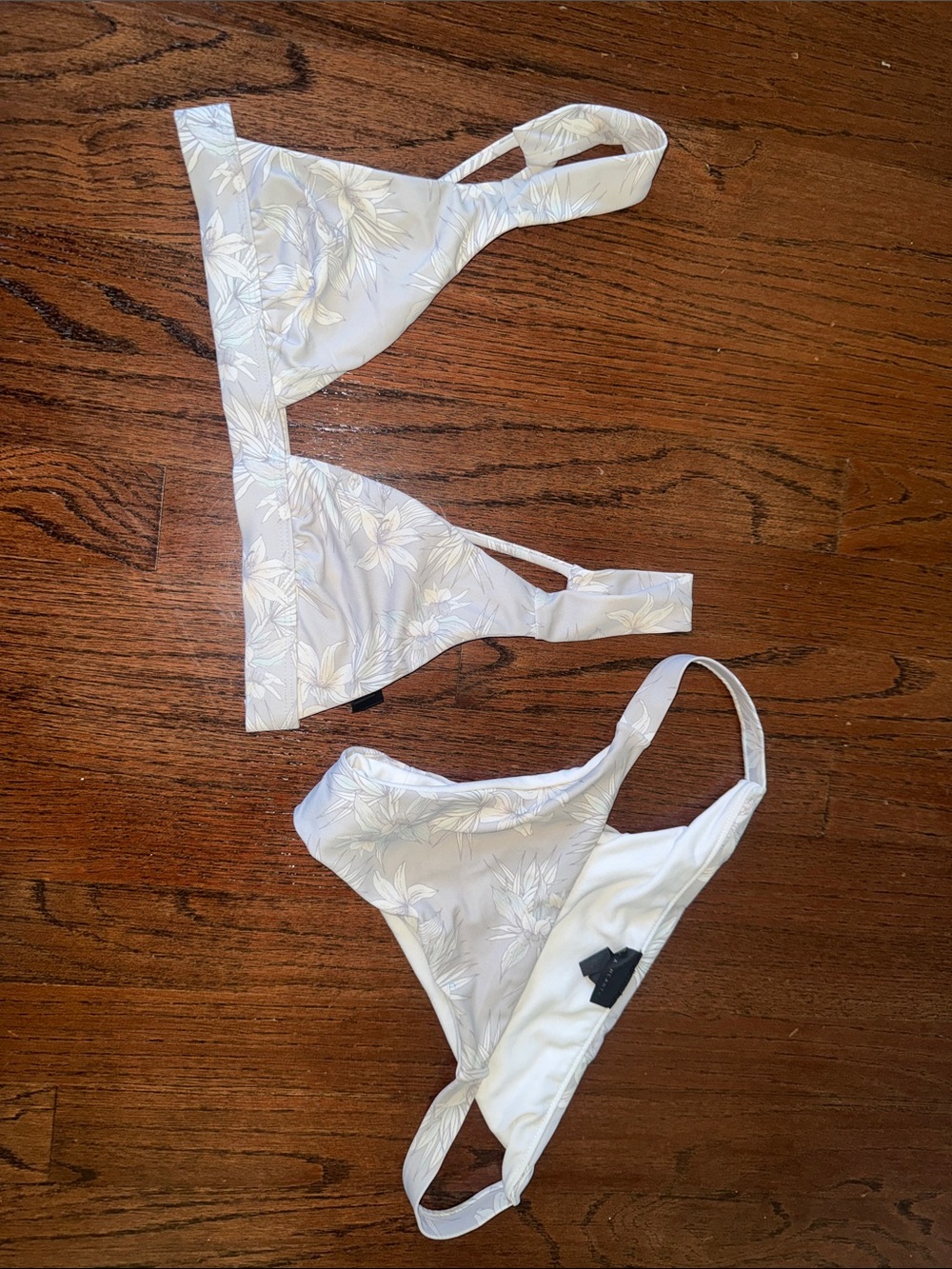 La Hearts White Floral Triangle Bikini Set